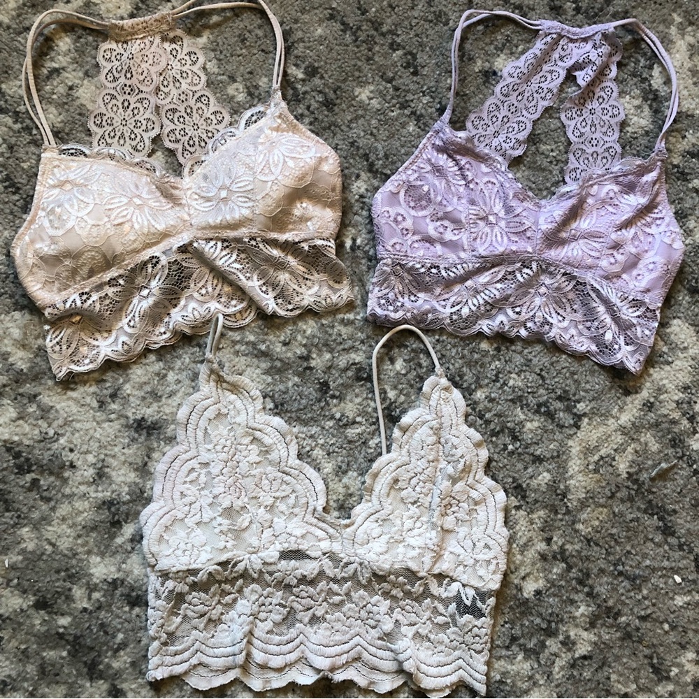 SWS Essentials Hollister Bralettes